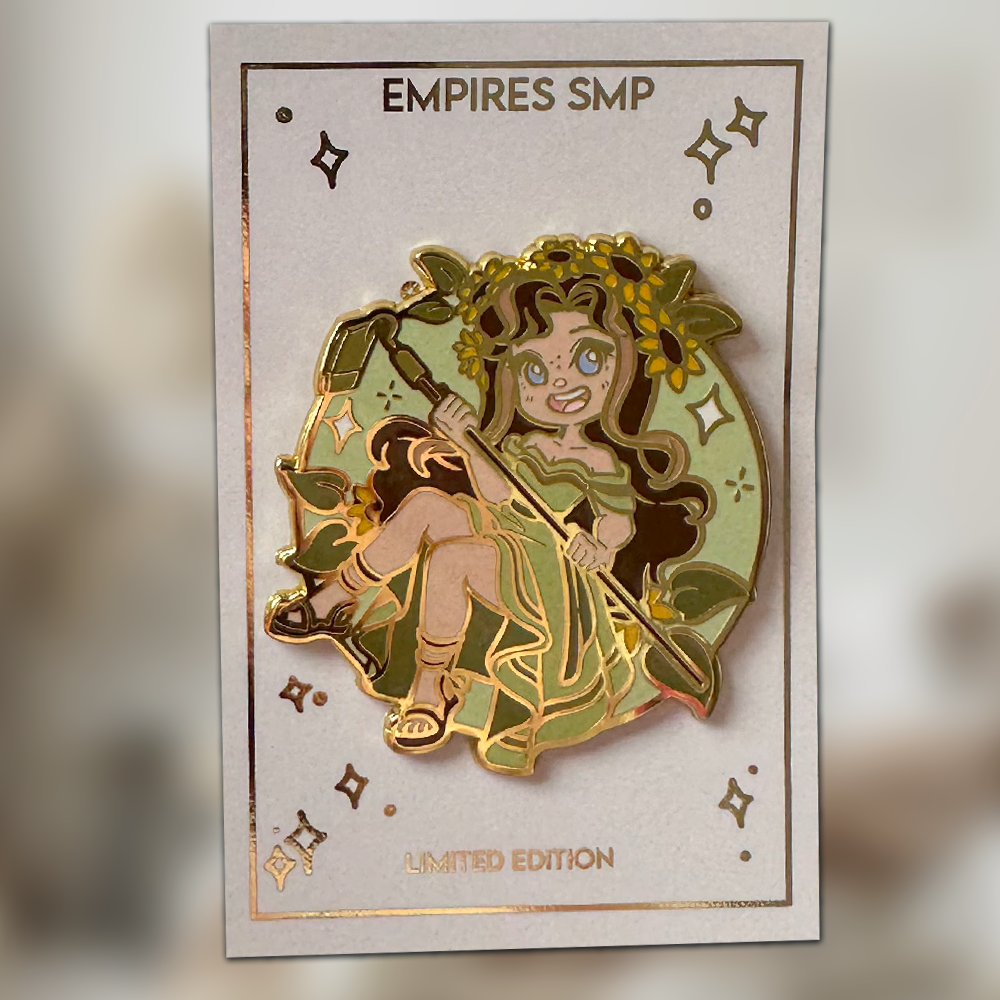 Queen Pearl Empires Jumbo Pin Badge